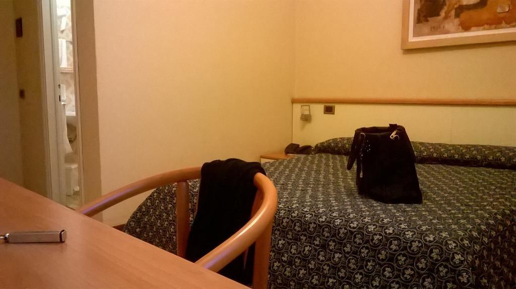 Hotel Sullivan Ponte San Marco Quarto foto